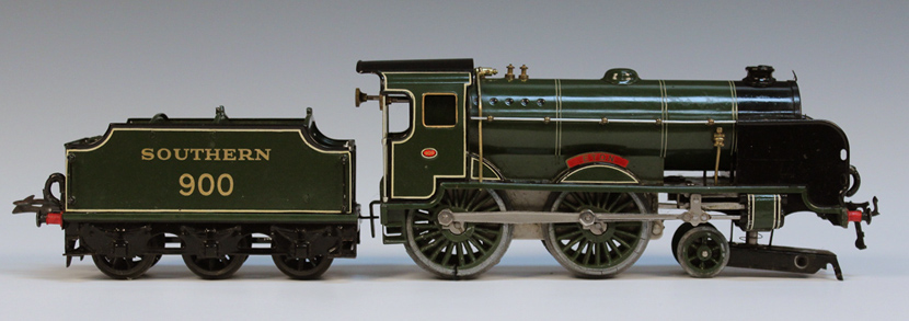 Hornby Series clockwork gauge O No. 4c 4-4-0 locomotive no. 900 'Eton'