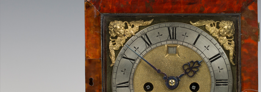 Late 17th century red tortoiseshell veneered bracket clock