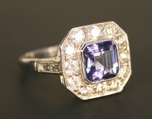 LOT 568