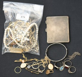 LOT 579