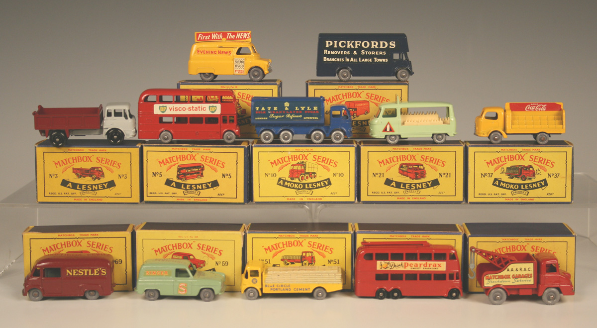 A Matchbox Series No. 3 Bedford tipper truck No. 5 London