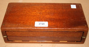 LOT 2749