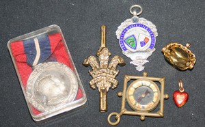 LOT 875