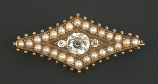 LOT 570