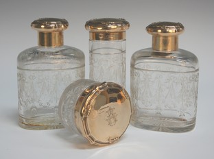 LOT 351