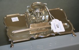 LOT 412