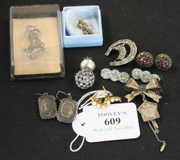 LOT 609