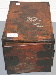 LOT 1175