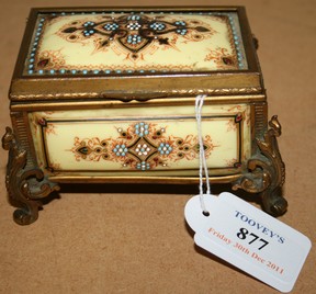 LOT 877