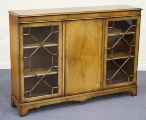 LOT 1088