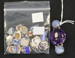 LOT 648