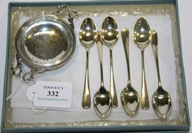 LOT 332