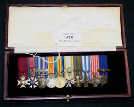 LOT 975