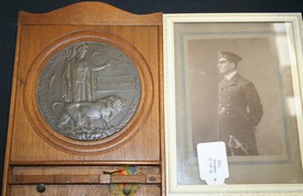 LOT 982