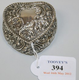 LOT 394
