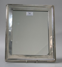 LOT 452