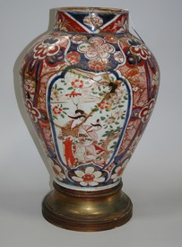 LOT 1072