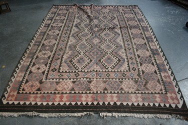 LOT 2977