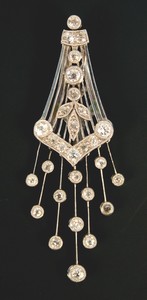 LOT 685