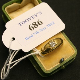 LOT 686