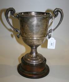 LOT 442