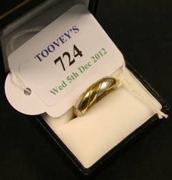 LOT 724