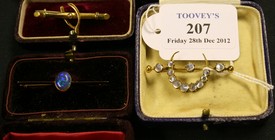 LOT 207