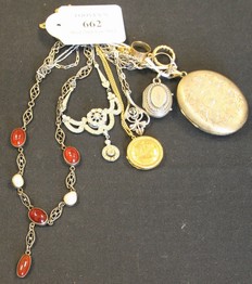 LOT 662