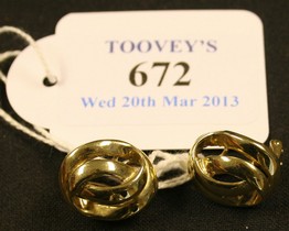 LOT 672