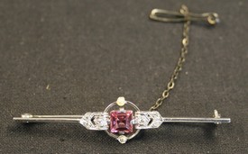LOT 652
