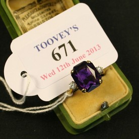 LOT 671