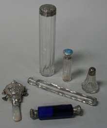LOT 833