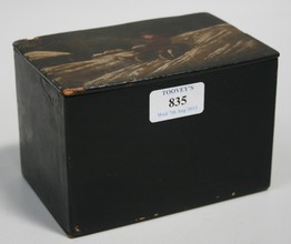 LOT 835