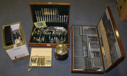 LOT 495