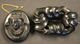 LOT 638