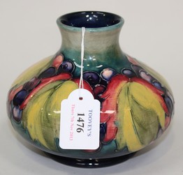 LOT 1476