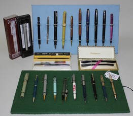 LOT 827