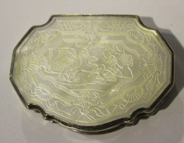 LOT 830