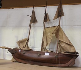 LOT 2686
