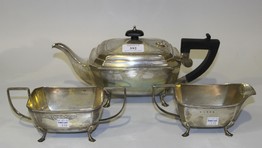 LOT 392