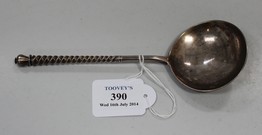 LOT 390