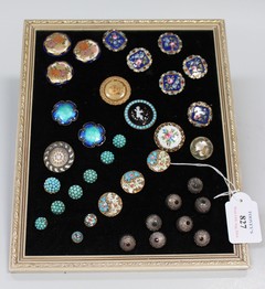 LOT 827