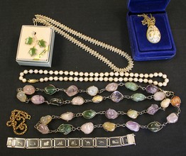 LOT 602
