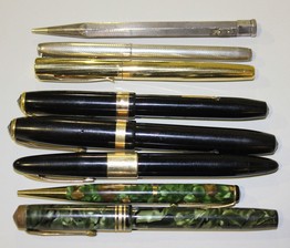 LOT 826