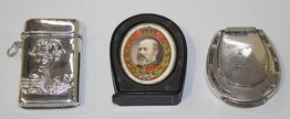 LOT 853