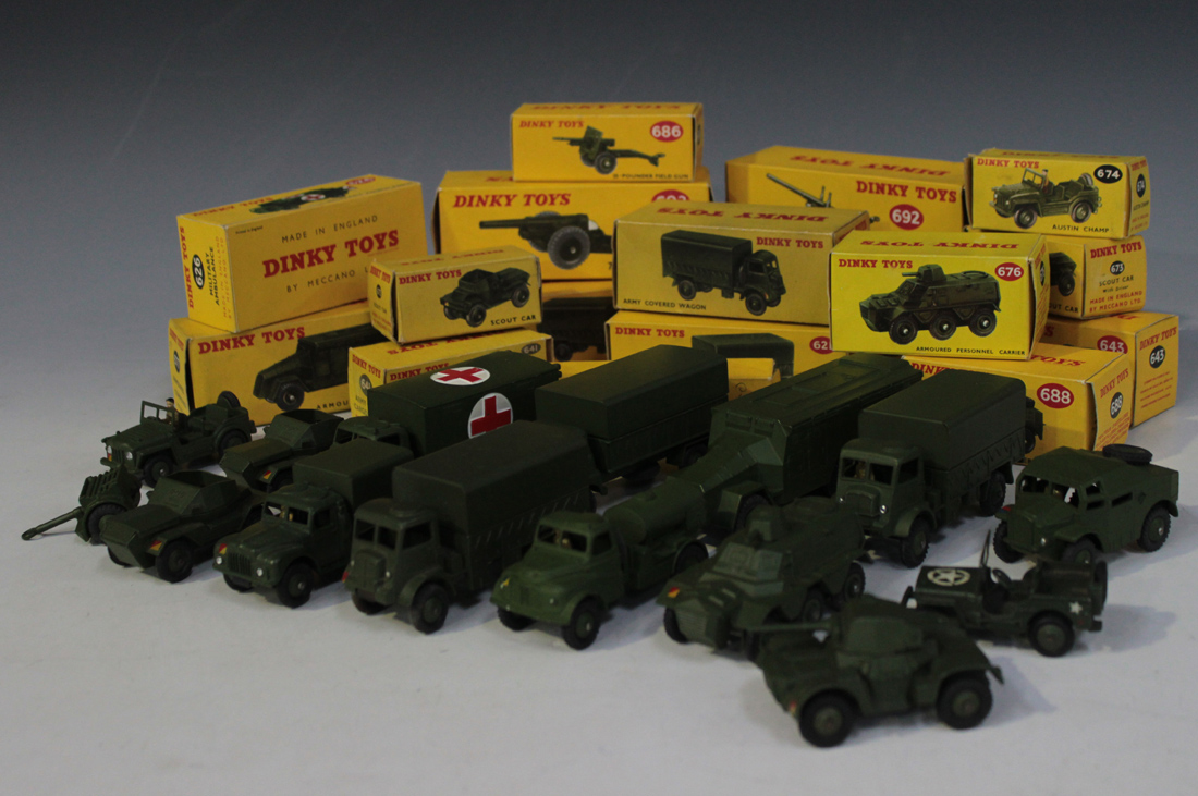 dinky toys military