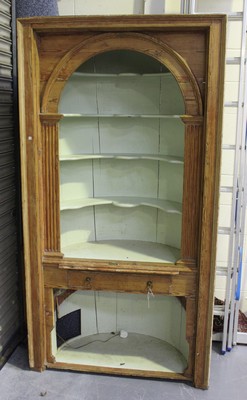 LOT 923