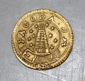 LOT 807