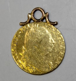 LOT 810