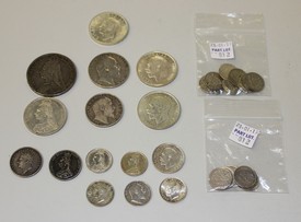 LOT 812